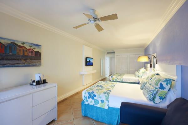Coconut Bay Resort & Spa - Deluxe Ocean View Room Splash Wing
